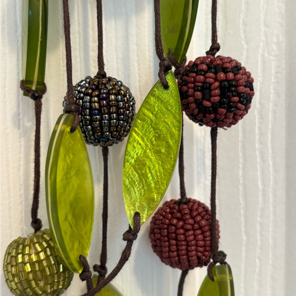Vintage Runway Lucite Resin and Seed Bead Necklace with Earrings